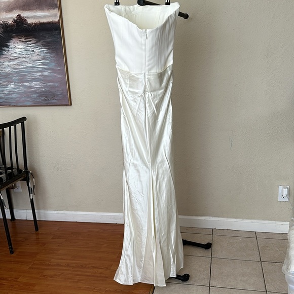 HOUSE OF CB 'Persephone' Ivory Strapless Corset Dress NWOT size S - Picture 8 of 13